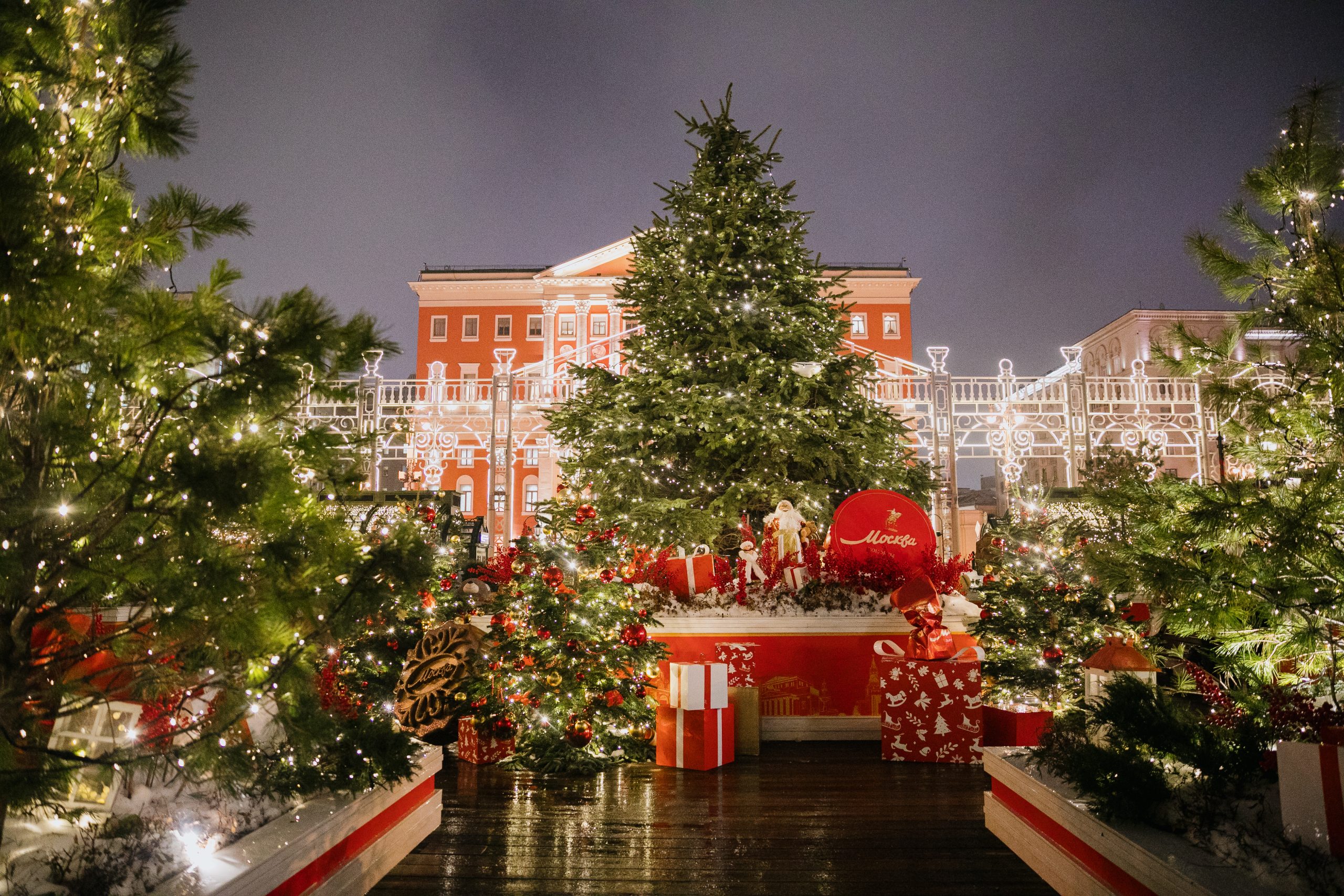 Moscow Invites Visitors to Immerse Themselves in a Winter Wonderland at the “Journey to Christmas” Festival